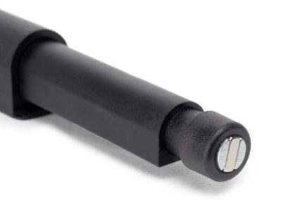 2 stk. elegant trykknapp, overflate: svart, 62 mm (2-7/16"), versjon: magnetisk, 2033917. Stabil push-to-open-lukking for møbeldører, skapdører, klaffer og mye mer, fra EMUCA - Bilde 4