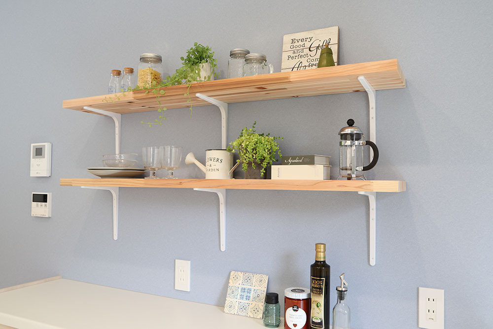 2 stk kraftig monteringsbrakett av høy kvalitet, lastekapasitet: 56 kg (124 lbs), overflate: hvit, 240 mm (9.5"), BTK-240W. Kraftige hyllebraketter for hyller, skillevegger, hyller, hyller, hjørneskjøter og mye mer, av Sugatsune / LAMP® (Japan) - Bilde 8